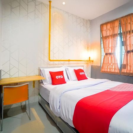 Capital O 90874 Millenium Inn 2 Medan Eksteriør billede