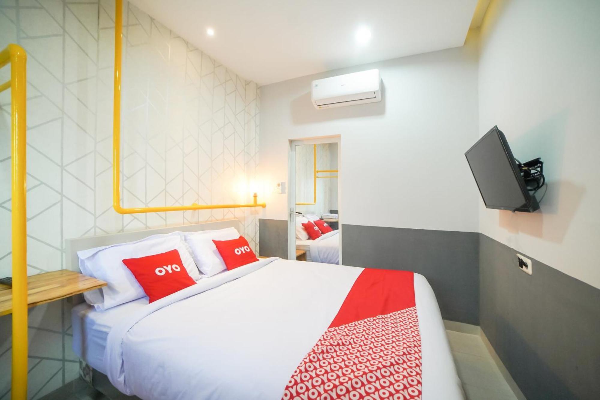 Capital O 90874 Millenium Inn 2 Medan Eksteriør billede