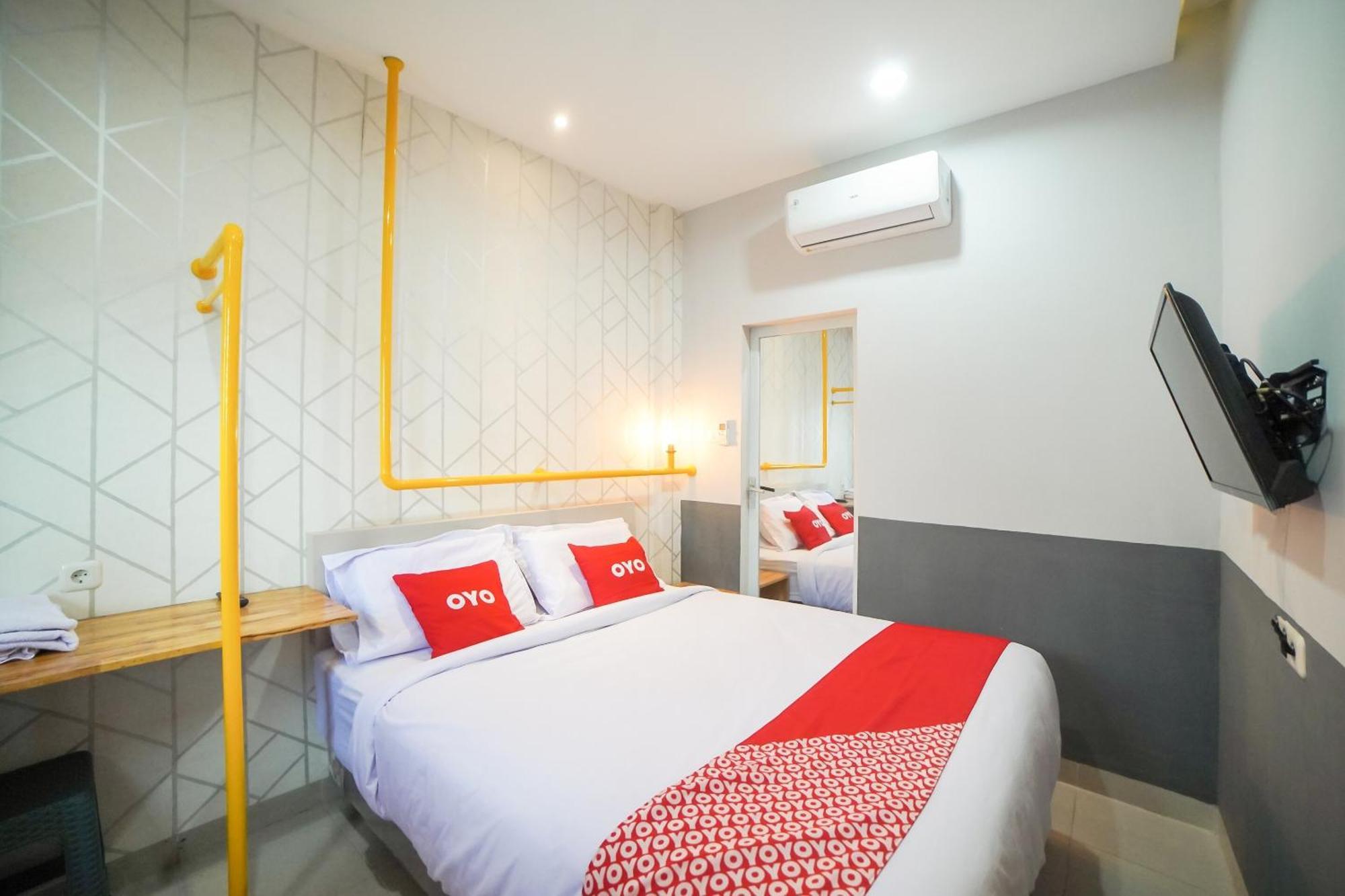 Capital O 90874 Millenium Inn 2 Medan Eksteriør billede