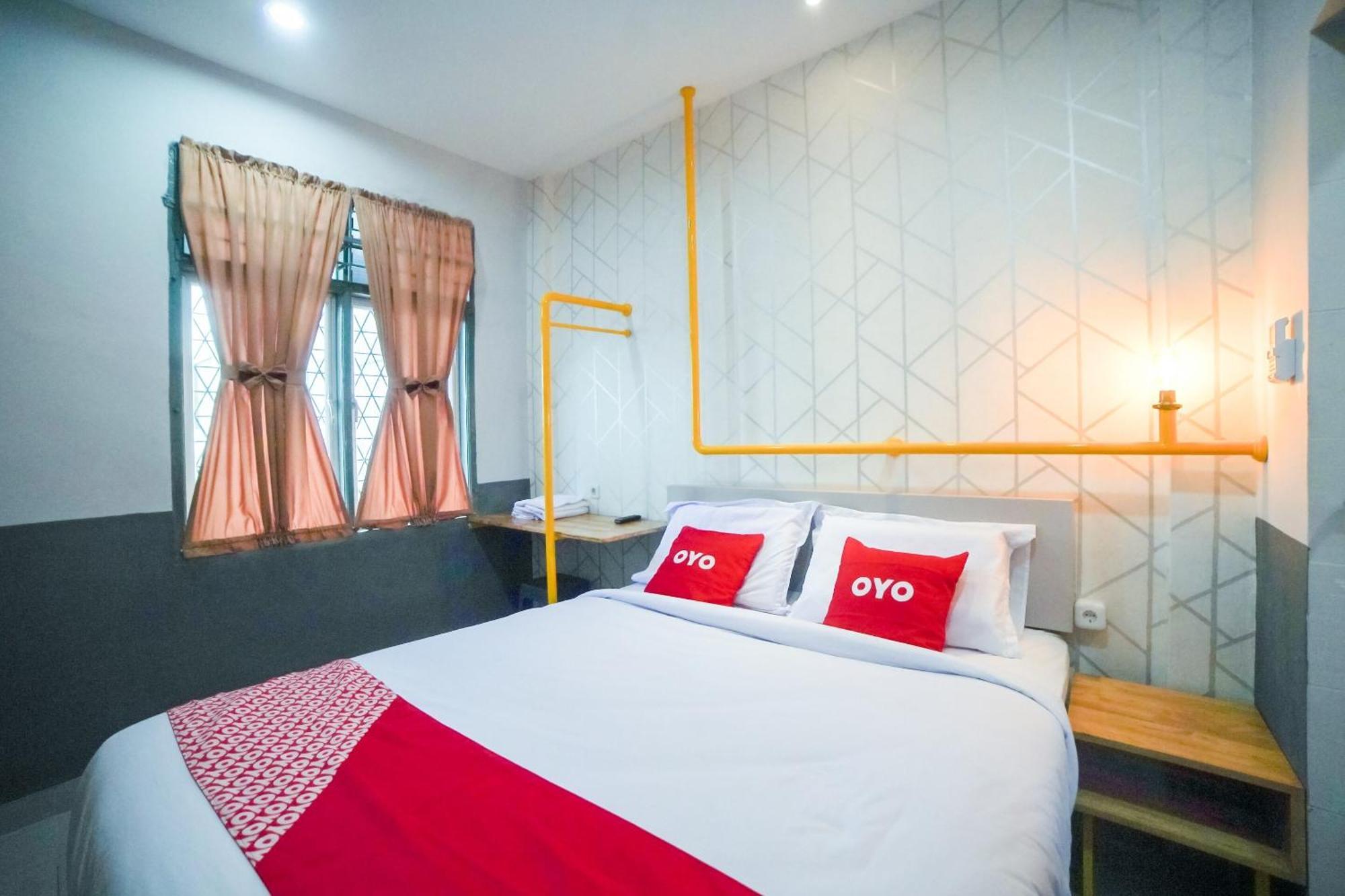 Capital O 90874 Millenium Inn 2 Medan Eksteriør billede
