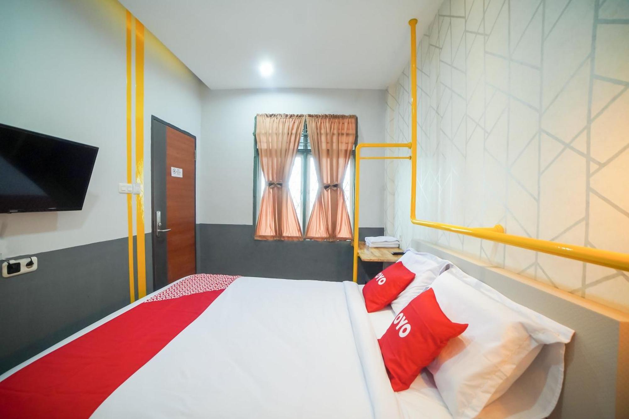 Capital O 90874 Millenium Inn 2 Medan Eksteriør billede