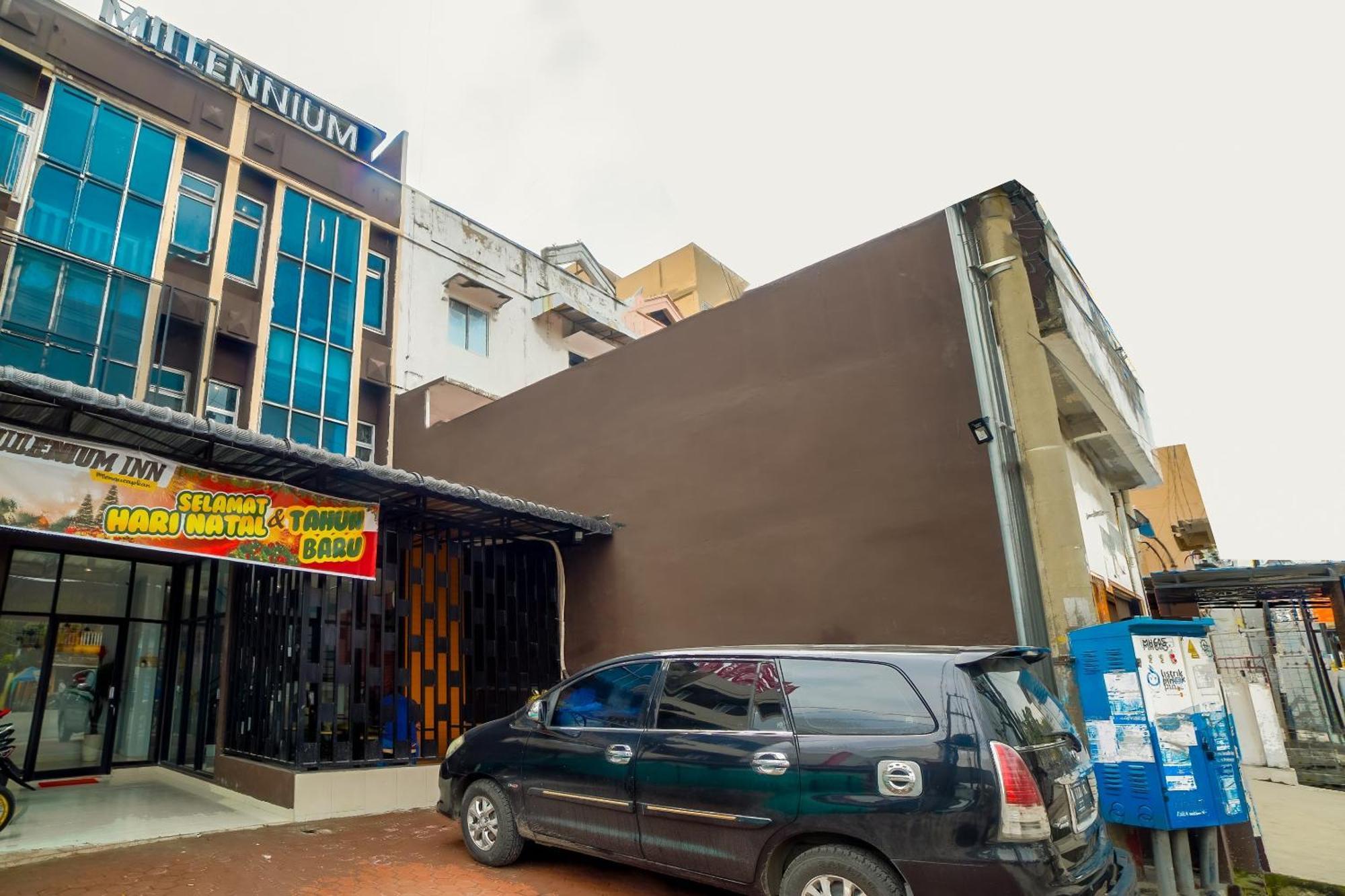 Capital O 90874 Millenium Inn 2 Medan Eksteriør billede